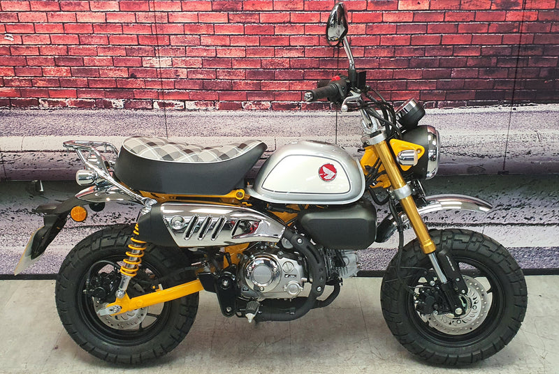 Honda Monkey 125 Banana Yellow - Just 2 Miles From Brand New 2024 Model