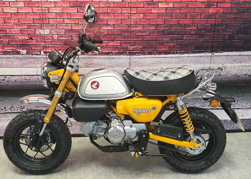 Honda Monkey 125 Banana Yellow - Just 2 Miles From Brand New 2024 Model