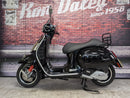 Vespa GTS125 Super in Black 2023 Model