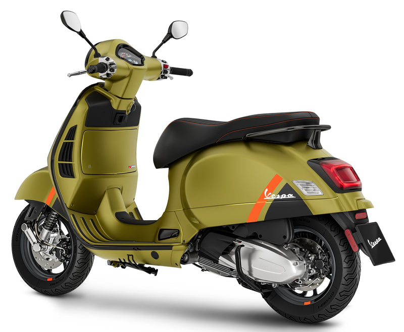 Vespa GTS 300HPE SuperSport RST22 - Verde Ambizioso 2024 £750 Saving Upon Registration